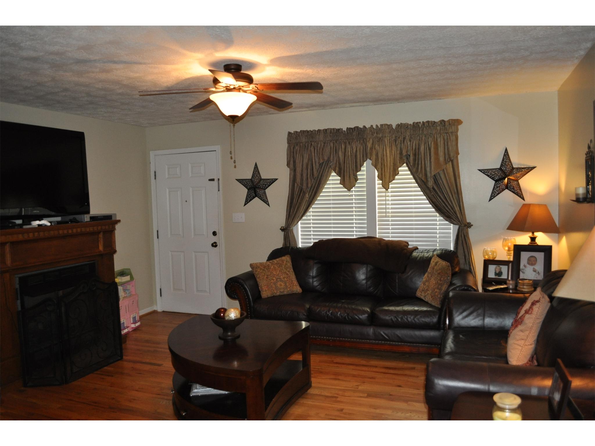 2893 Oconee Cir, Gainesville, GA 30507 photo 6