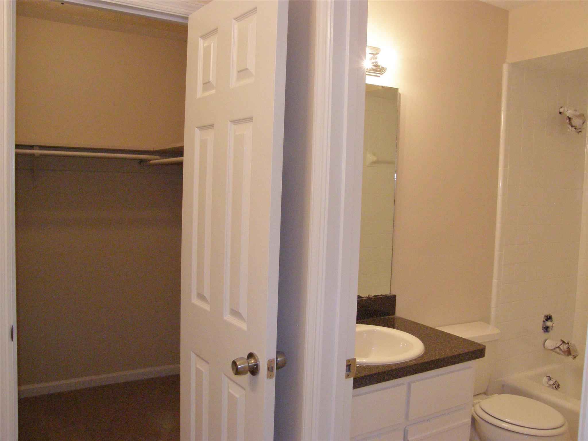 220 Cumberland Dr, Lagrange, GA 30240 photo 11