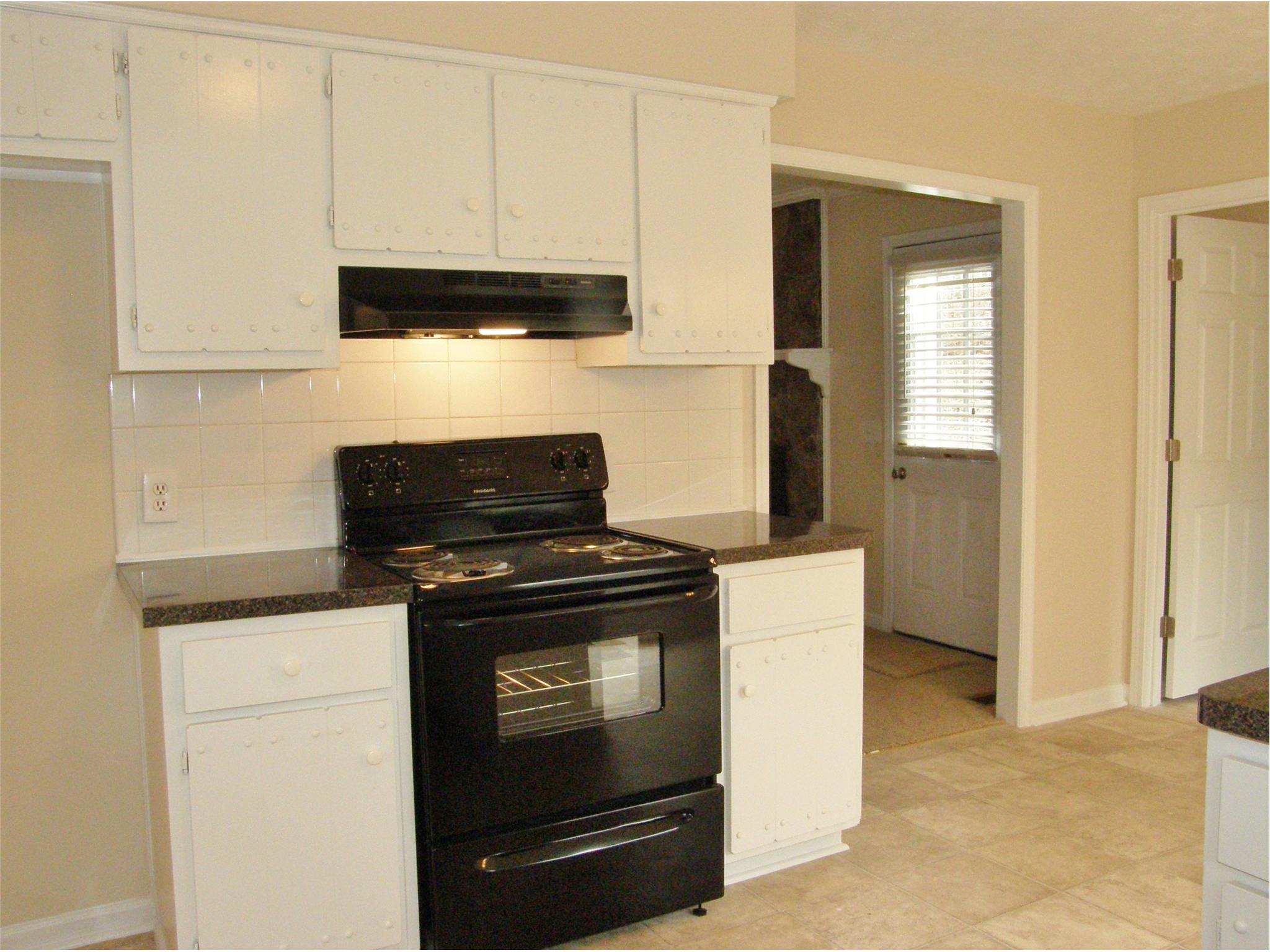 220 Cumberland Dr, Lagrange, GA 30240 photo 7