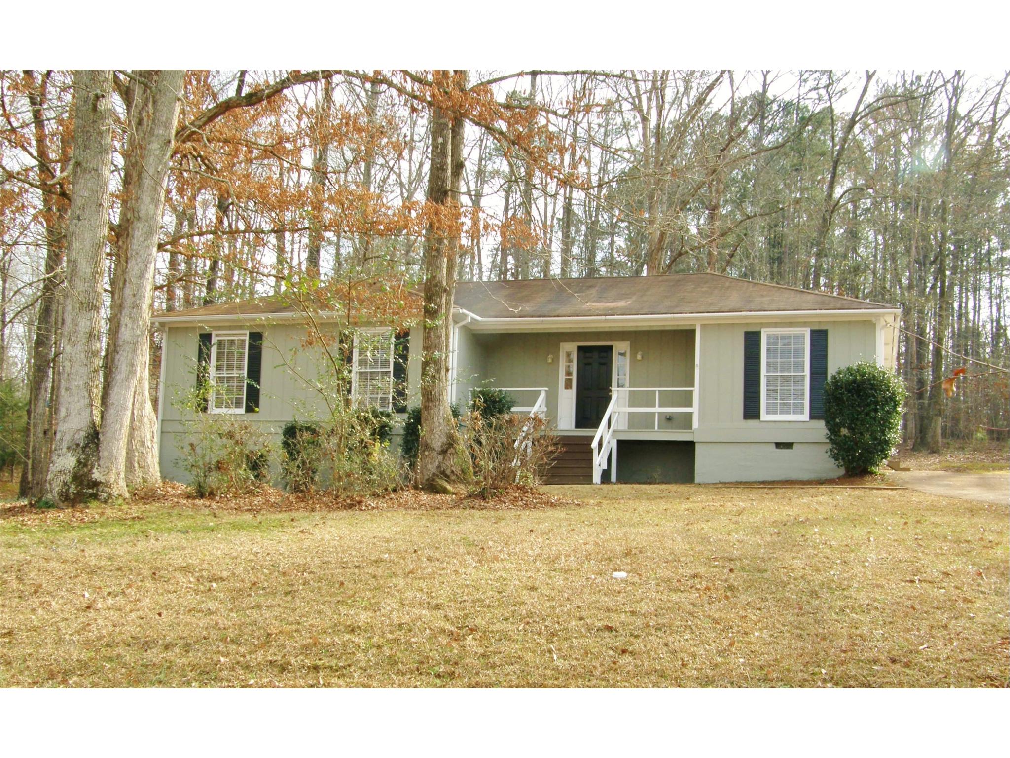 220 Cumberland Dr, Lagrange, GA 30240 photo 1