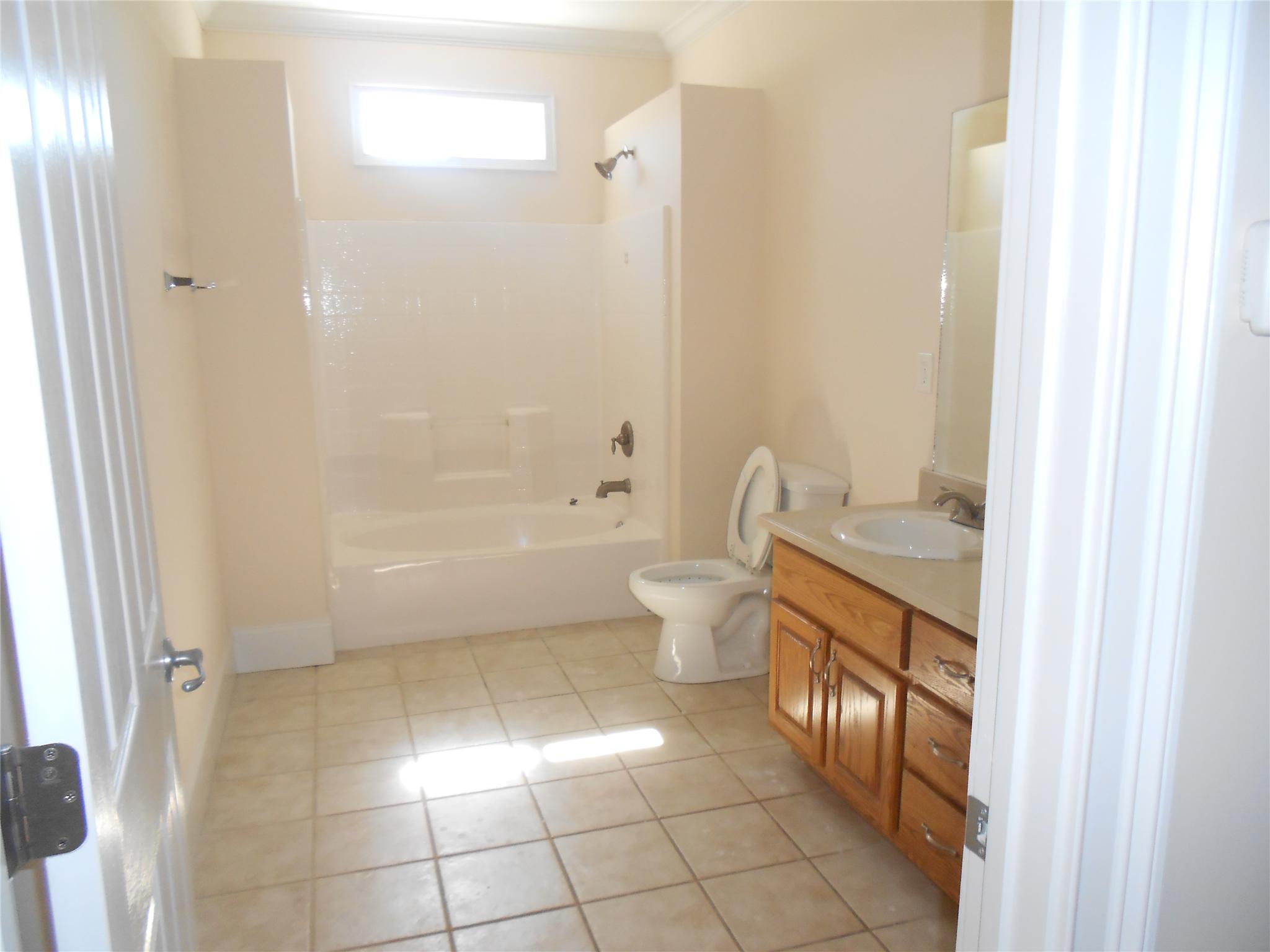 175 Jonathans Roost Rd, Williamson, GA 30292 photo 2