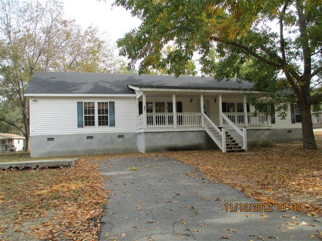 102 Webb St, Warner Robins, GA 31093 photo 1