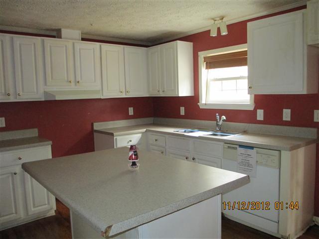 102 Webb St, Warner Robins, GA 31093 photo 4