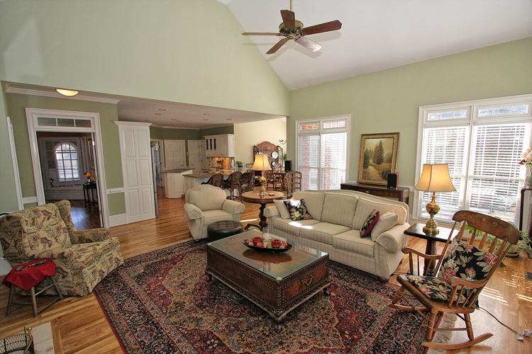 1803 Ballybunion Dr, Duluth, GA 30097 photo 2