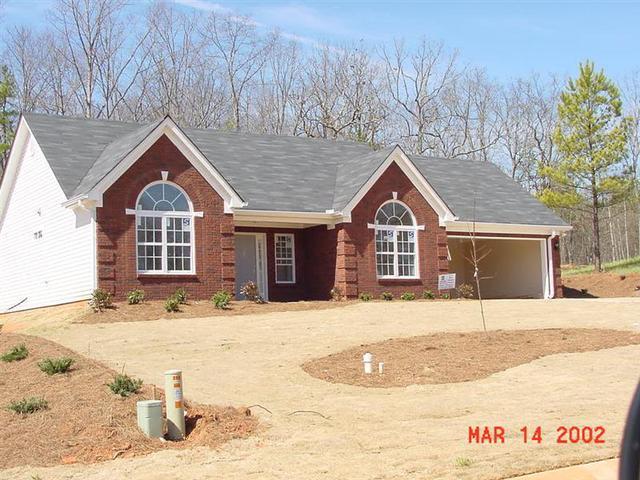 420 Pebble Blvd, Covington, GA 30016 photo 1