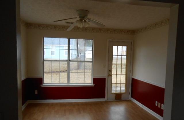 6472 Mill Ct, Morrow, GA 30260 photo 5