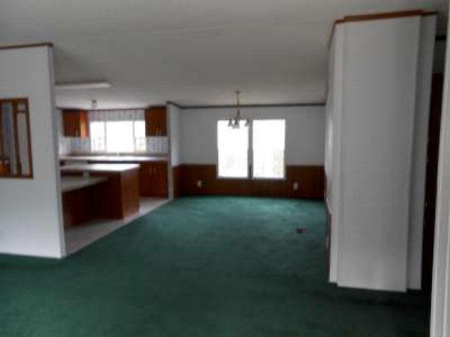 353 Robin Ln, Gordon, GA 31031 photo 6