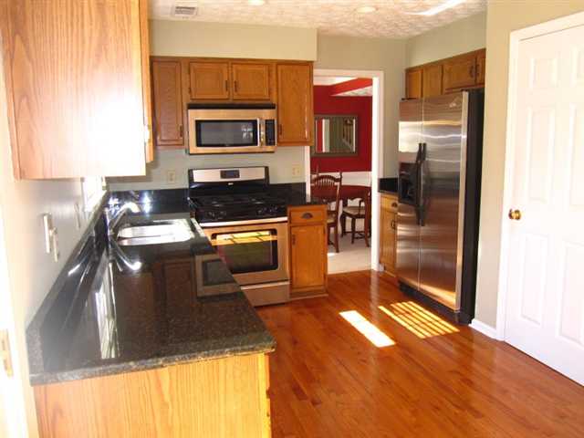 3090 Abbotts Pointe Dr, Duluth, GA 30097 photo 6