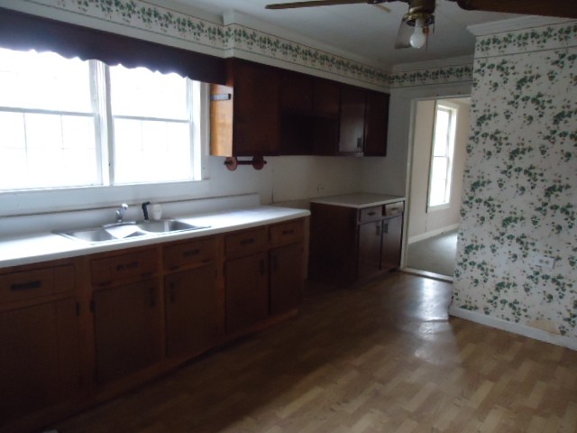 801 Richards Rd, White, GA 30184 photo 2
