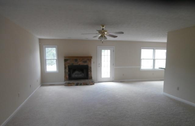 494 Bob Thomas Rd, Jackson, GA 30233 photo 2