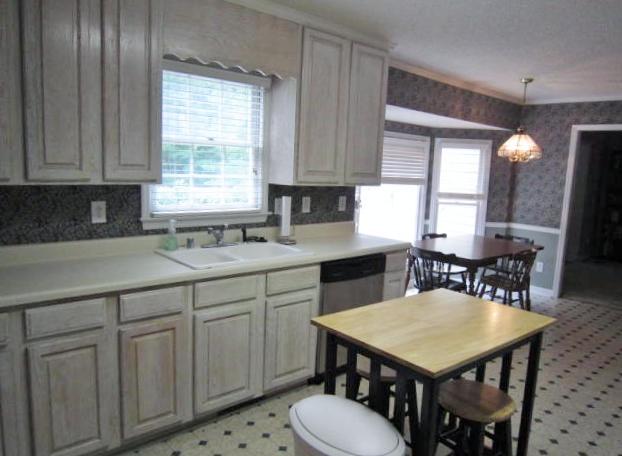 1202 Clairmont Pl, Macon, GA 31204 photo 5