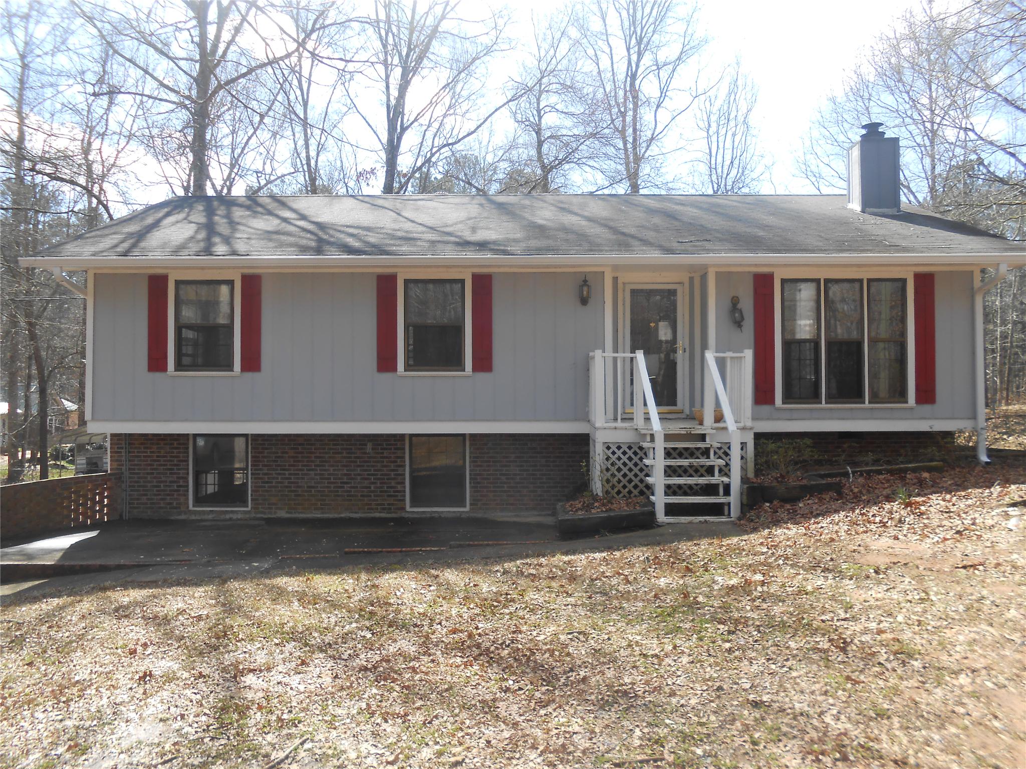 18 S Pine Cv, Lagrange, GA 30240 photo 1
