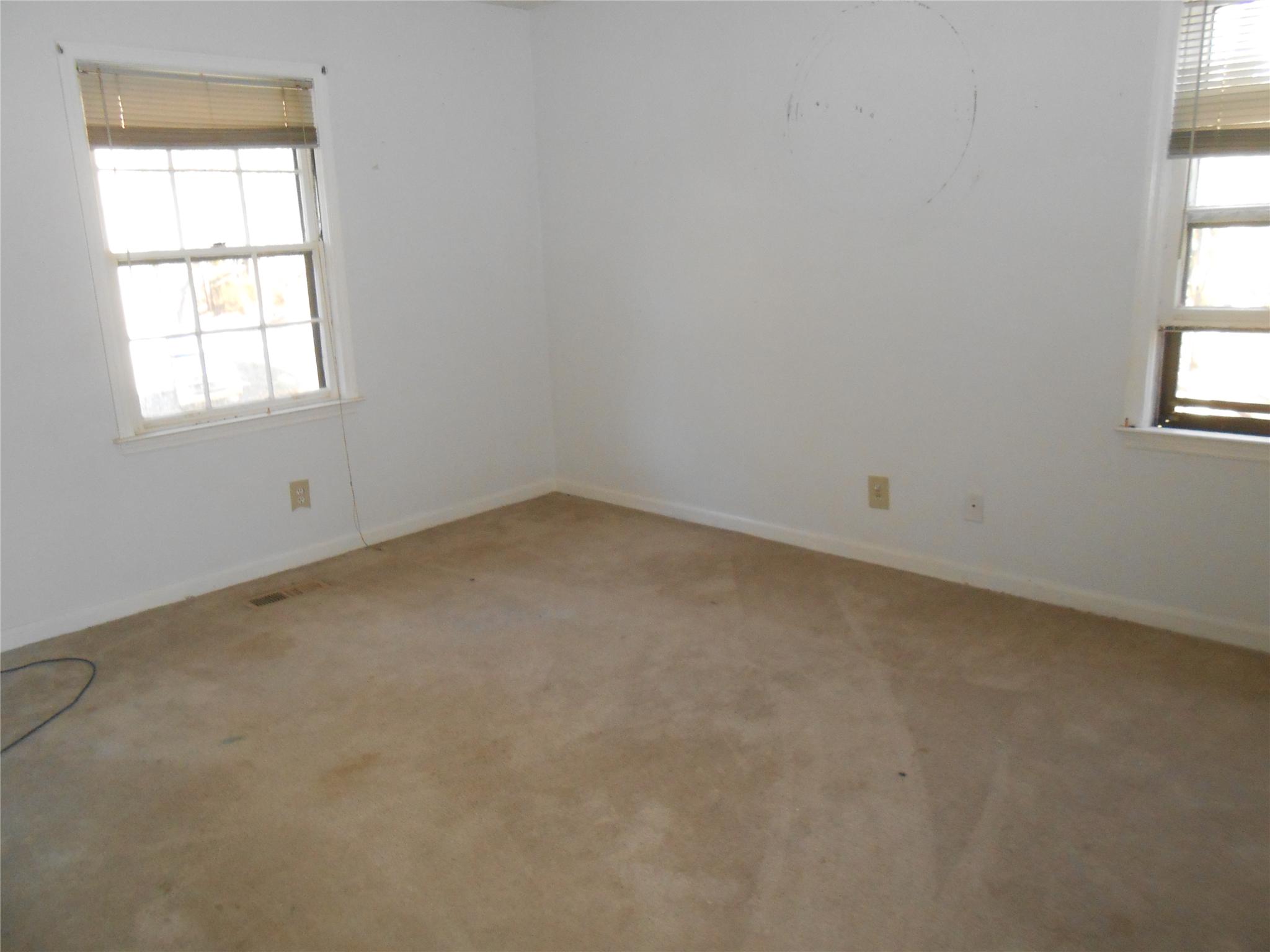 18 S Pine Cv, Lagrange, GA 30240 photo 6