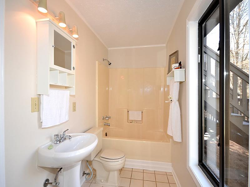 3909 River Walk Dr, Duluth, GA 30096 photo 17