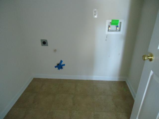 6013 Redtop Loop, Fairburn, GA 30213 photo 16