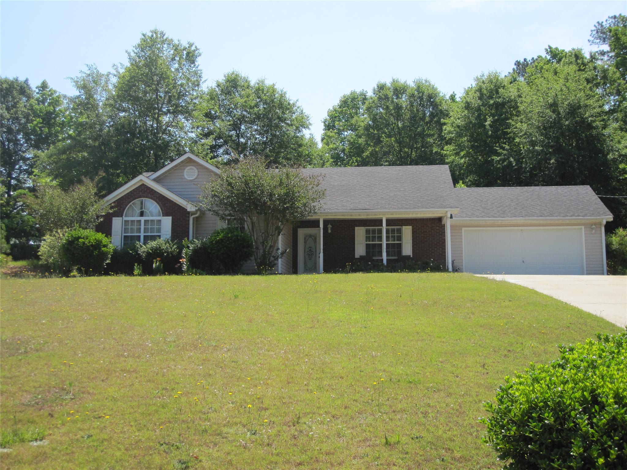 307 Christian, Hampton, GA 30228 photo 1