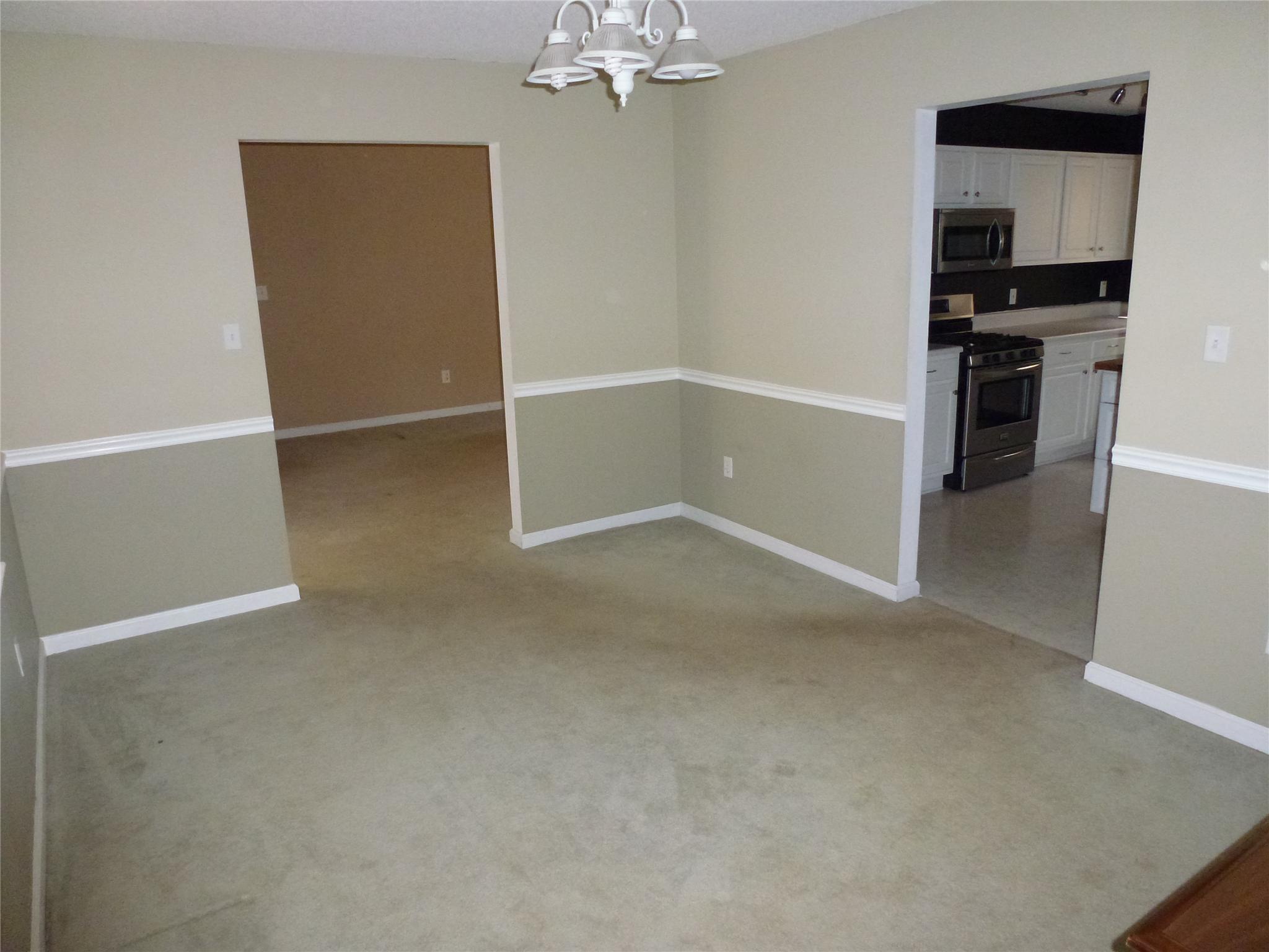 307 Christian, Hampton, GA 30228 photo 4