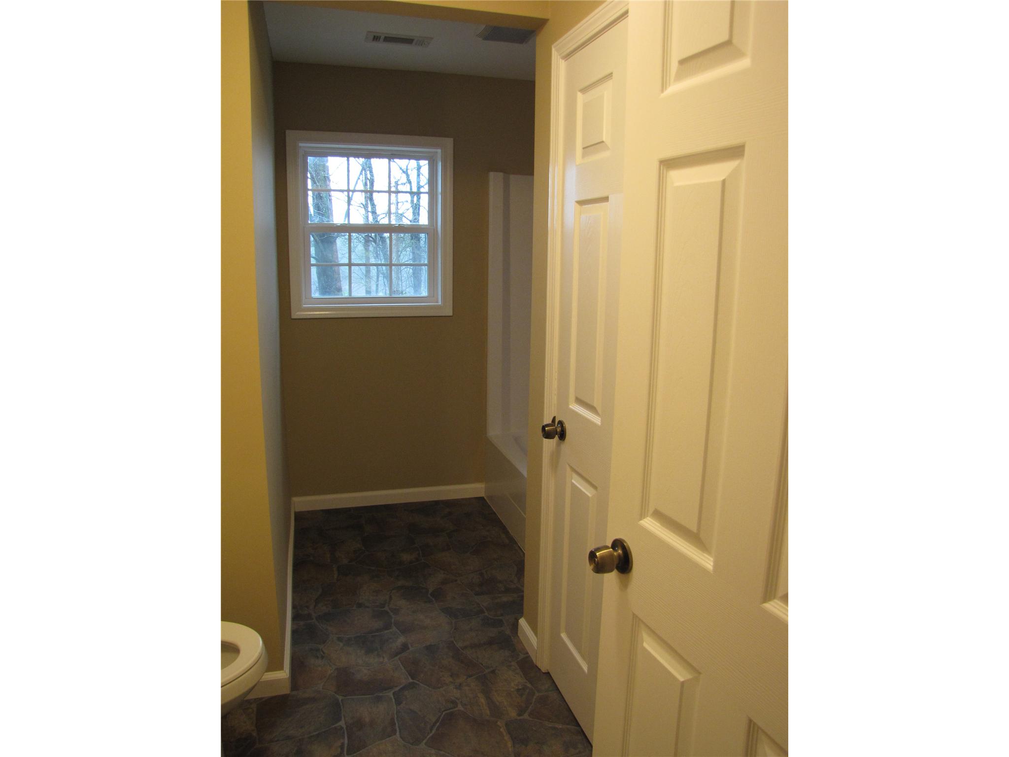 1307 Jordan Rd, Toccoa, GA 30577 photo 12