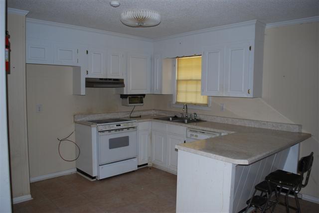 301 E Imperial Cir, Warner Robins, GA 31093 photo 7