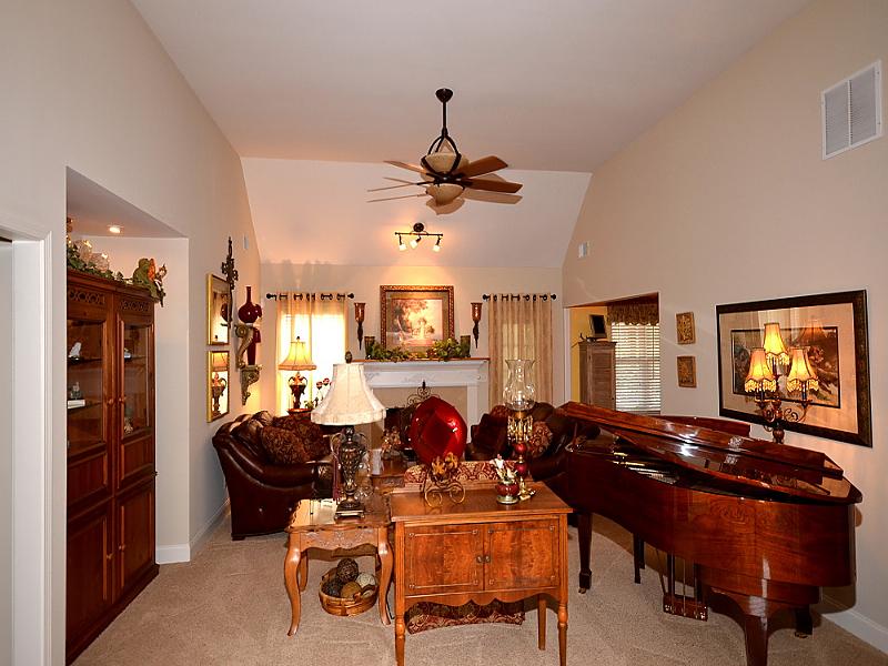 3533 Flat Run Dr, Bethlehem, GA 30620 photo 2