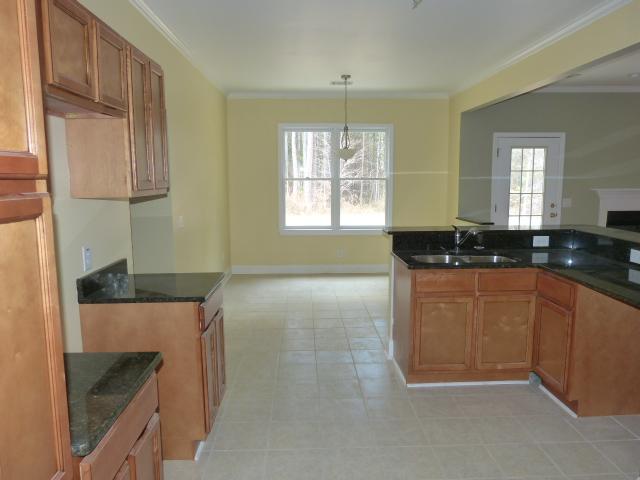 1523 Pickett Bridge Rd, Covington, GA 30016 photo 7