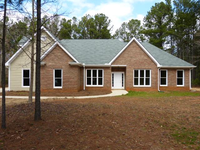 1523 Pickett Bridge Rd, Covington, GA 30016 photo 1