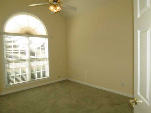 3769 Maple Forge Ln, Gainesville, GA 30501 photo 13