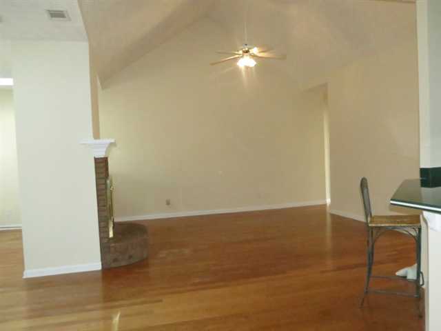 3769 Maple Forge Ln, Gainesville, GA 30501 photo 3