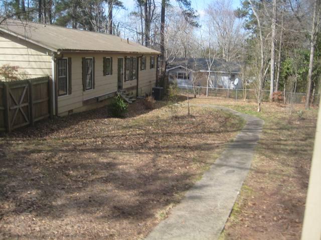 130 Shady Ln, Cornelia, GA 30531 photo 4