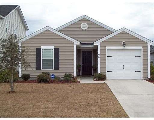 165 Lakepointe Dr, Pooler, GA 31322 photo 1