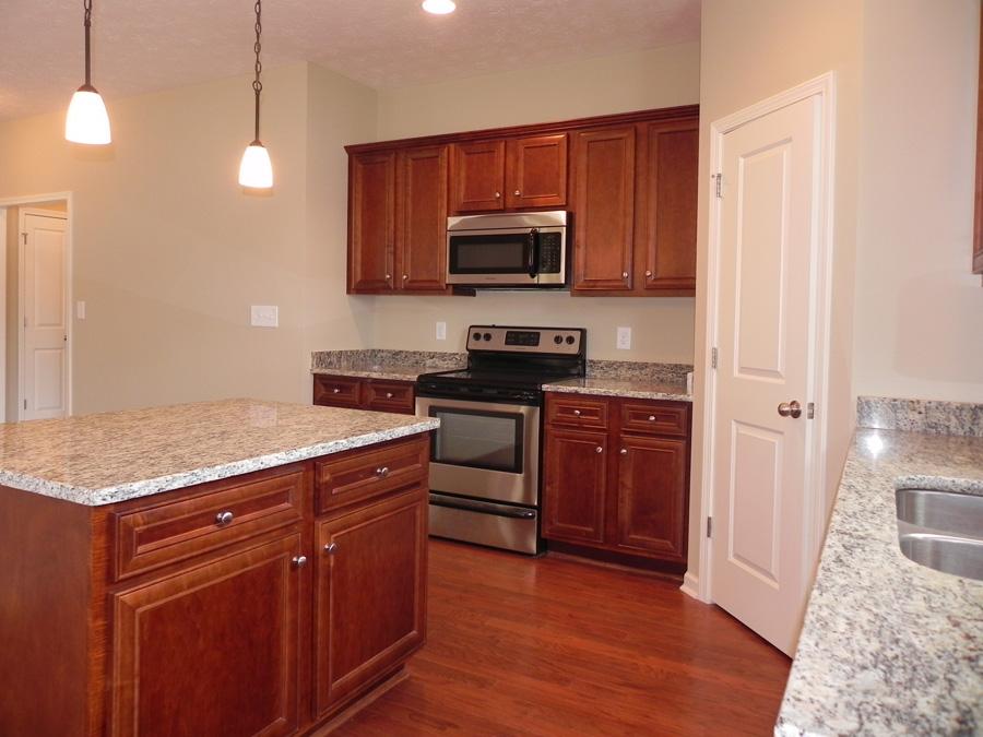 402 Creekside Dr, Lagrange, GA 30240 photo 6