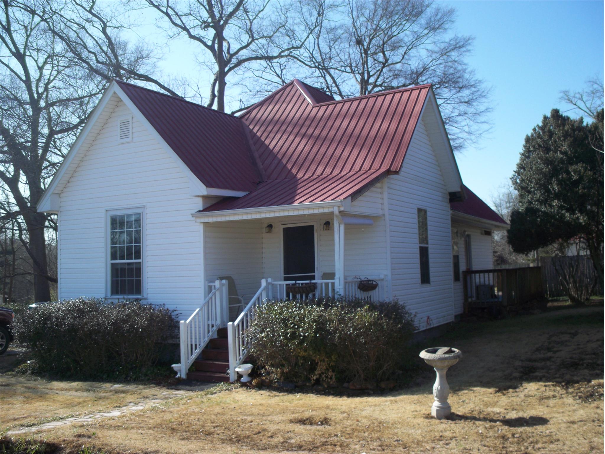 160 Scott St, Commerce, GA 30529 photo 1