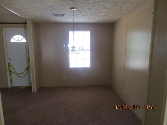 174 Barnesville Rd, Milner, GA 30257 photo 3