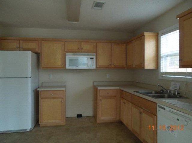 76 Sidetrack Cir, Comer, GA 30629 photo 9