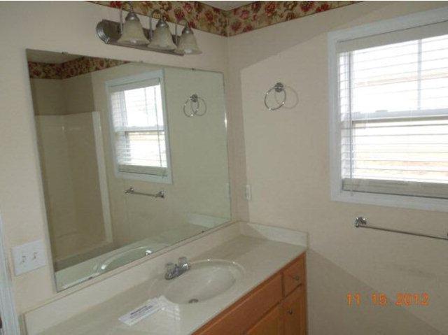 76 Sidetrack Cir, Comer, GA 30629 photo 13