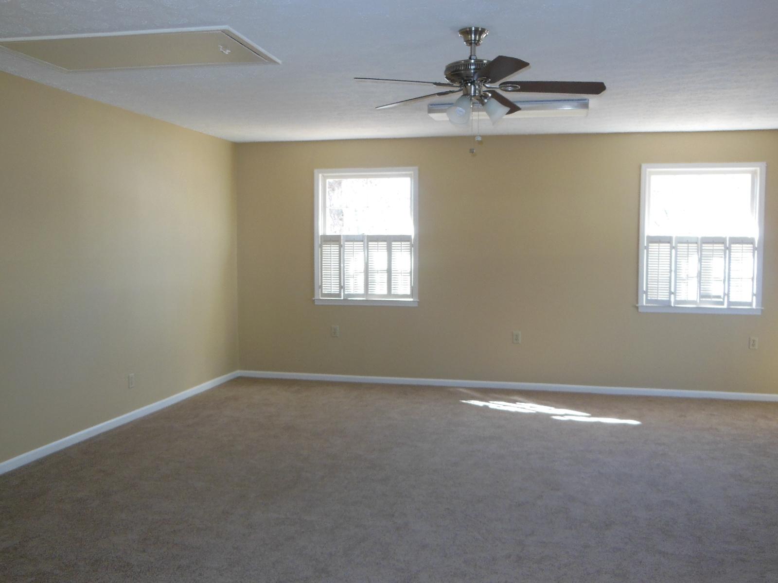 108 Stonewood Ct, Toccoa, GA 30577 photo 12