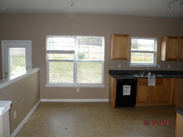 1130 Thornebrook Ct, Suwanee, GA 30024 photo 6