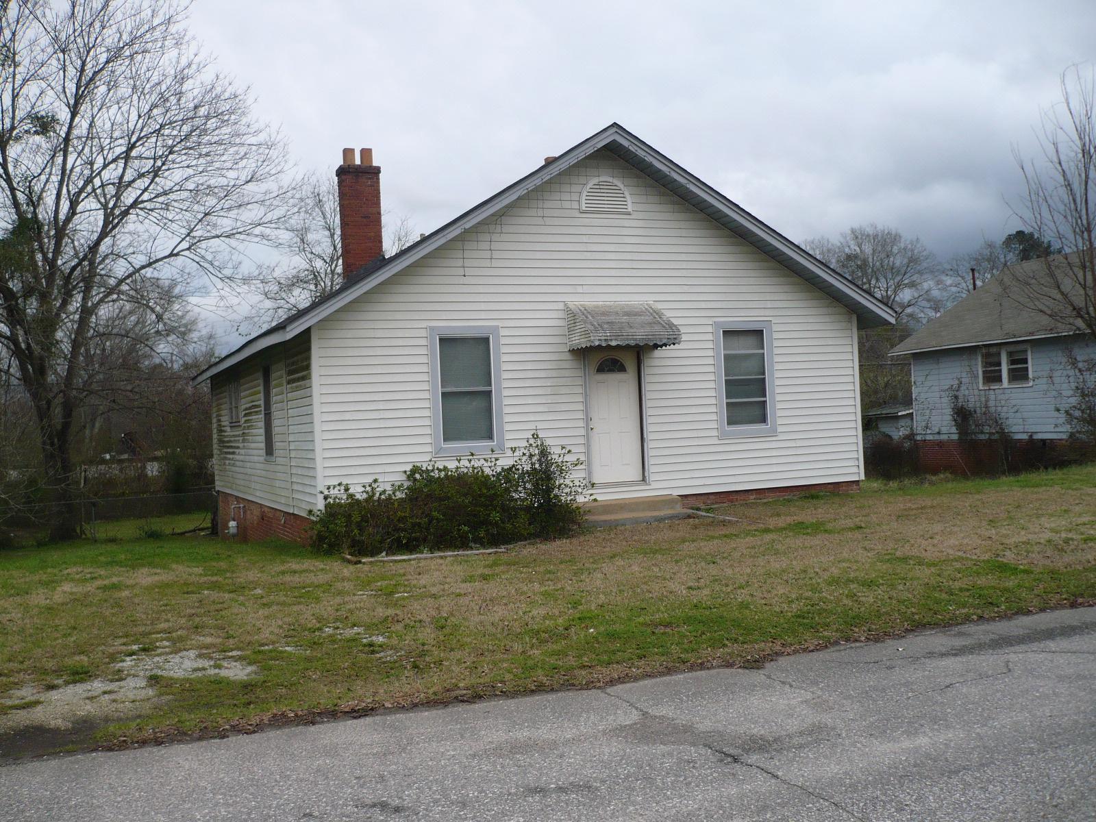 1203 E 3rd Ave, Lanett, AL 36863 photo 12