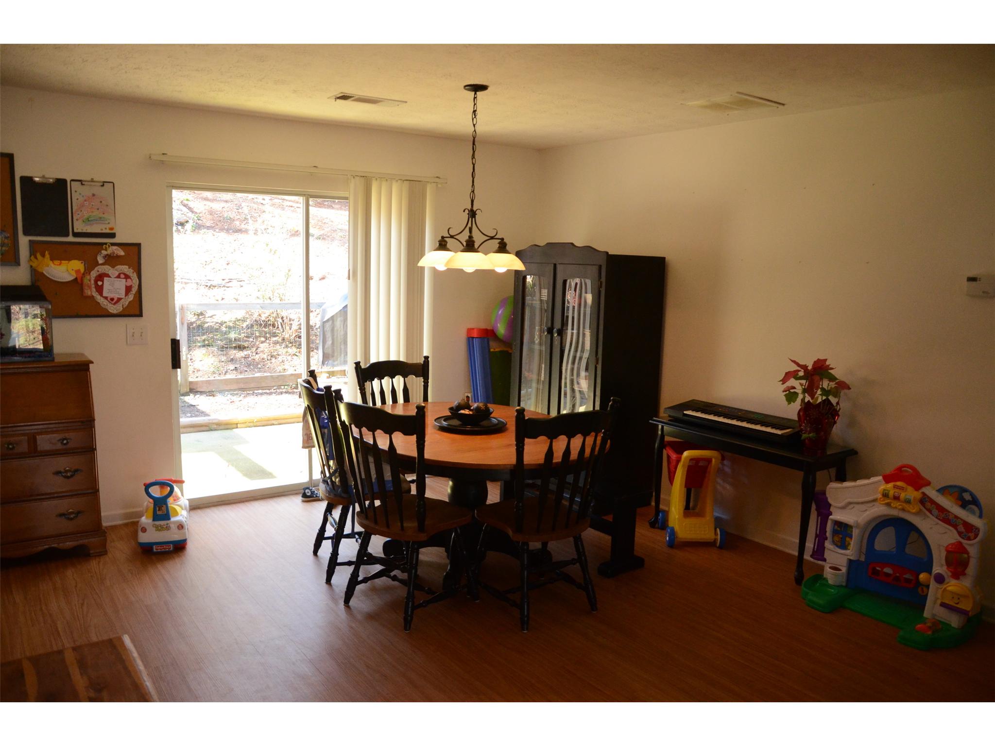 5340 Tomahawk Ter, Gainesville, GA 30506 photo 2
