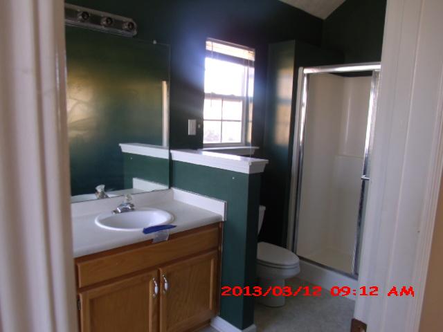 695 Freeman Dr, Covington, GA 30016 photo 4
