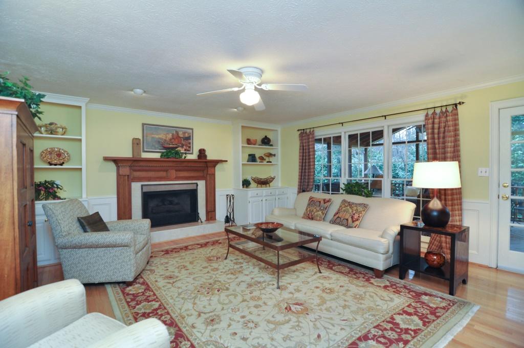 4863 Riveredge Dr, Duluth, GA 30096 photo 3