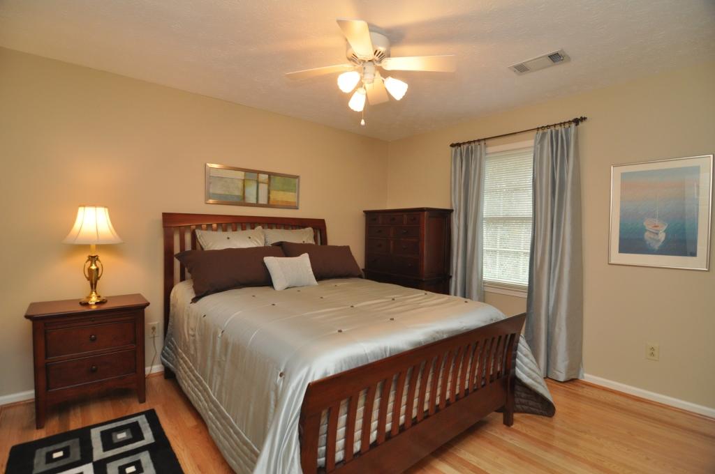 4863 Riveredge Dr, Duluth, GA 30096 photo 16