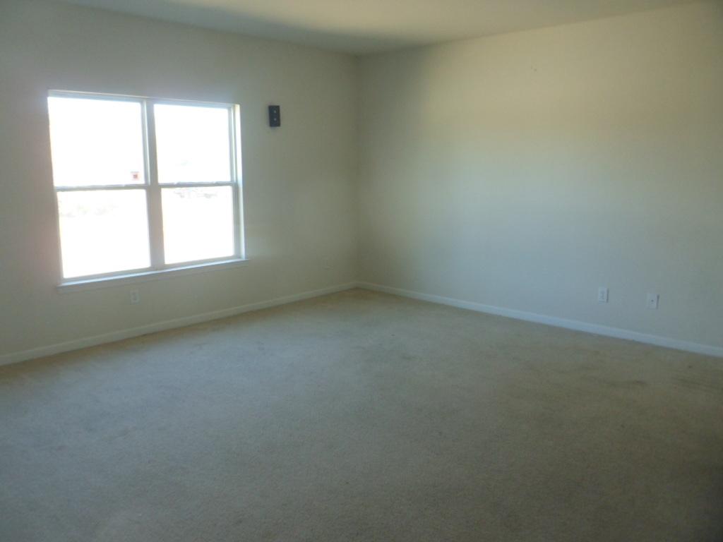 65 Kevin Ct, Covington, GA 30016 photo 4