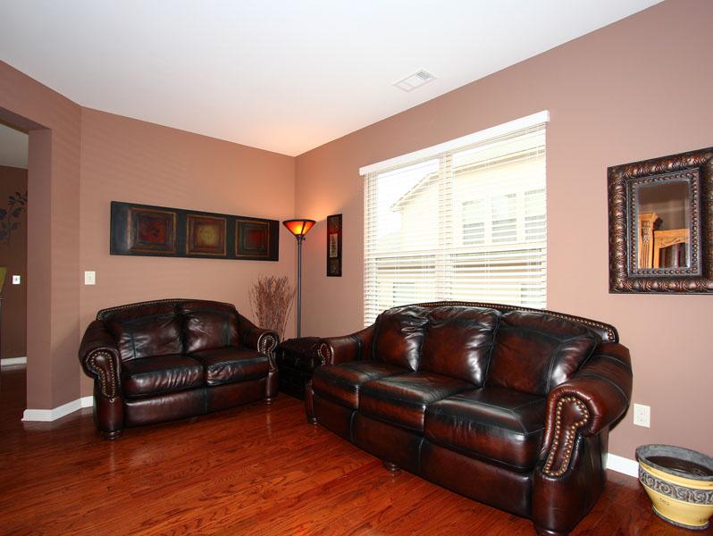 601 E Hampton Pl, Canton, GA 30115 photo 3