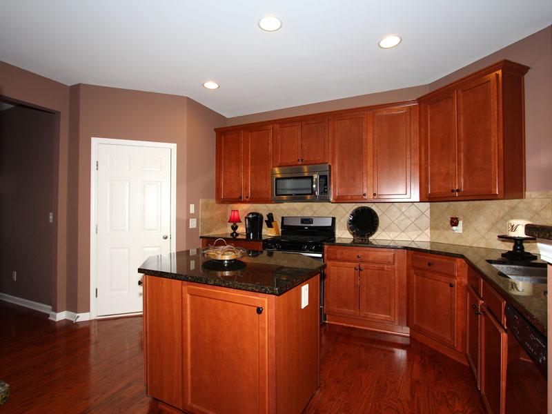 601 E Hampton Pl, Canton, GA 30115 photo 12