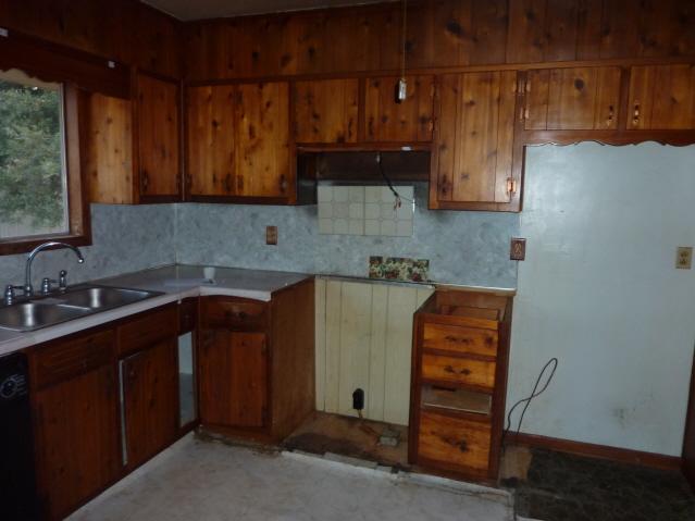1281 Brookview Ct, Morrow, GA 30260 photo 7