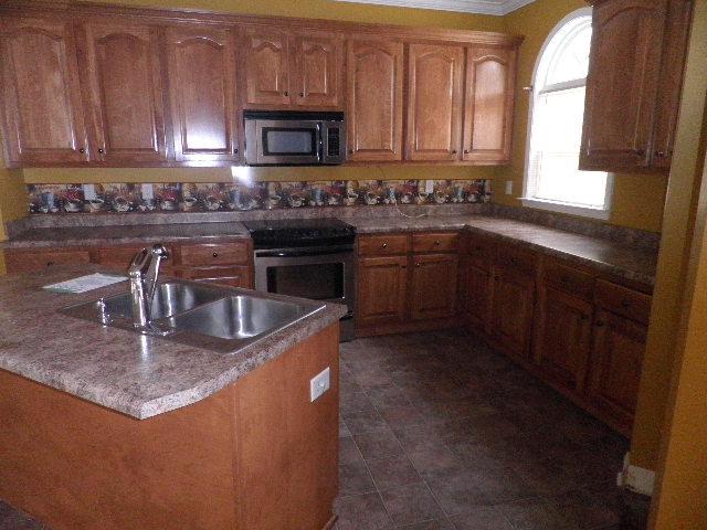 287 Plantation Dr, Gray, GA 31032 photo 2