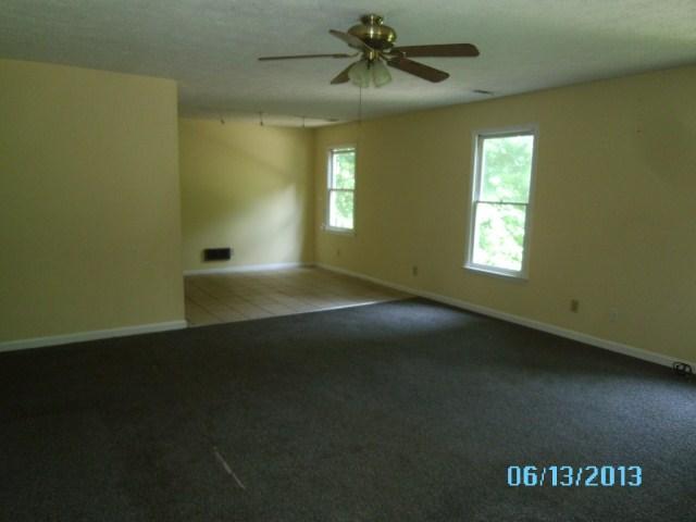 9181 Ayersville Rd, Toccoa, GA 30577 photo 2