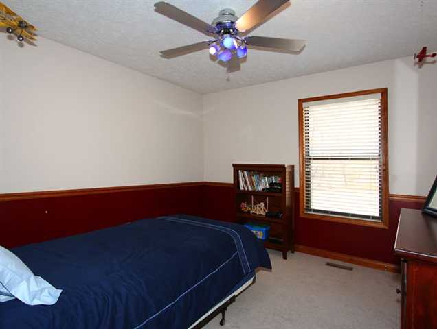 943 Tyrell Dr, Austell, GA 30106 photo 8