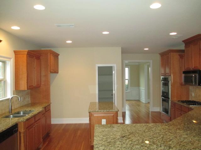2352 Braunsroth Ln, Hampton, GA 30228 photo 2